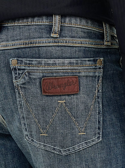 Wrangler Layton Retro® Slim Fit Bootcut Jean