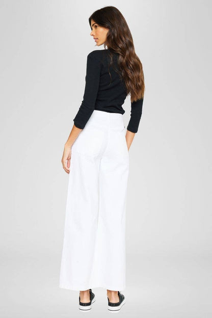 KanCan Mara Ultra High Rise 90s Wide Jeans – Rigid Pleated Fit