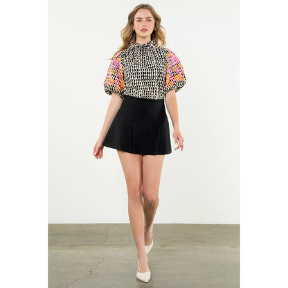 Embroidered Puff Sleeve Print Top