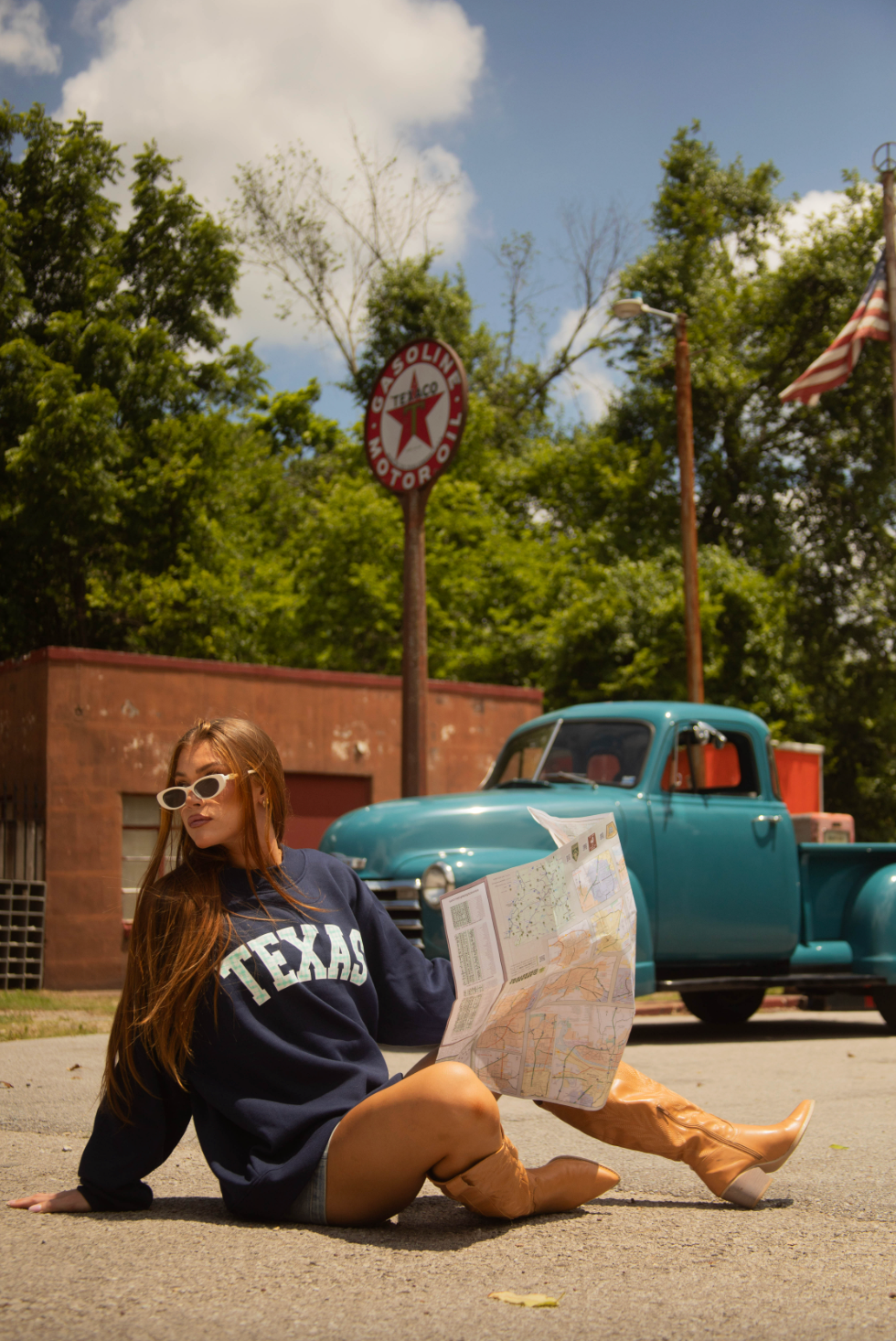 Texas Navy Mockneck