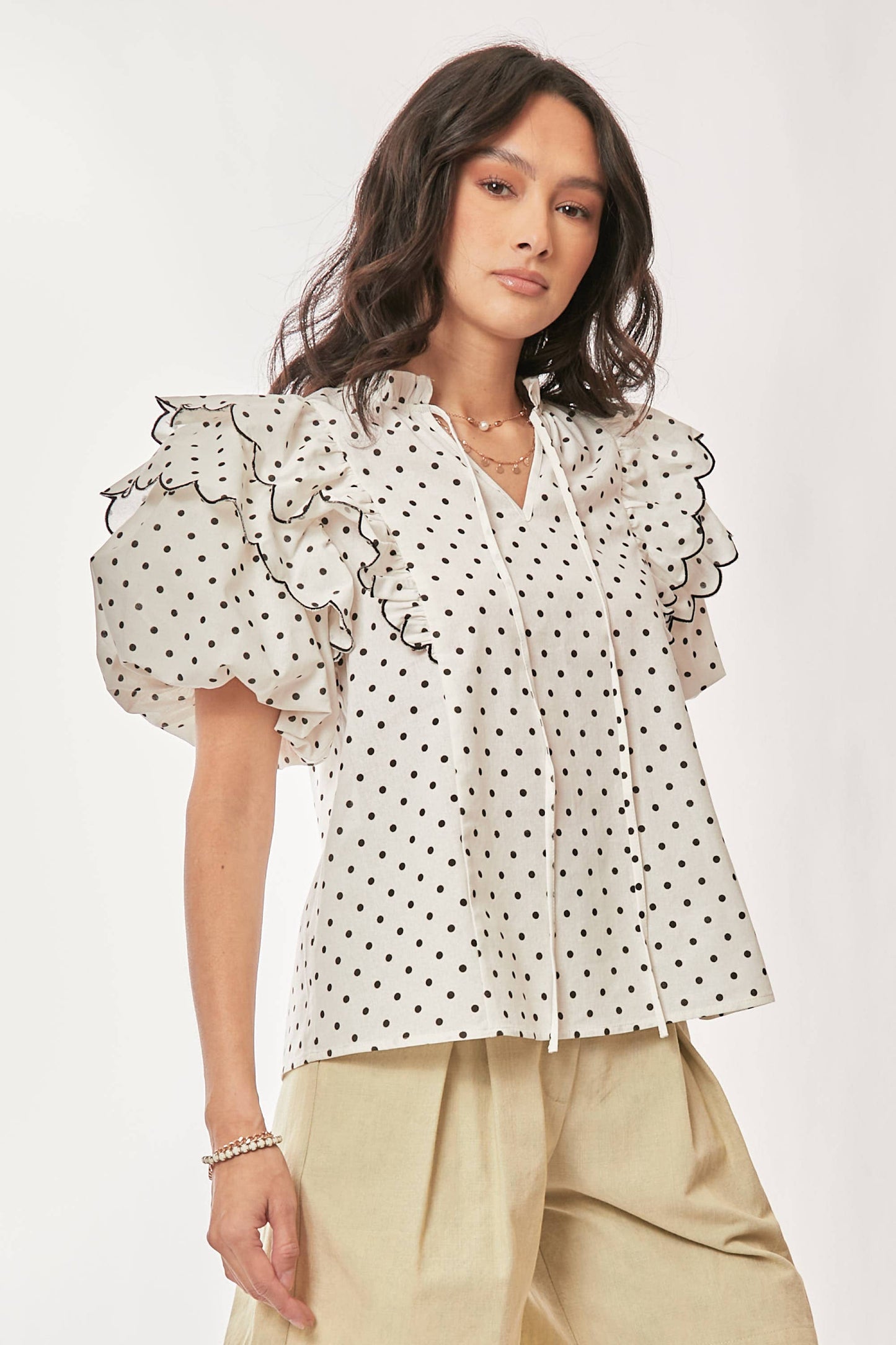 Polka Dot Contrast Ruffle Puff Sleeve Blouse