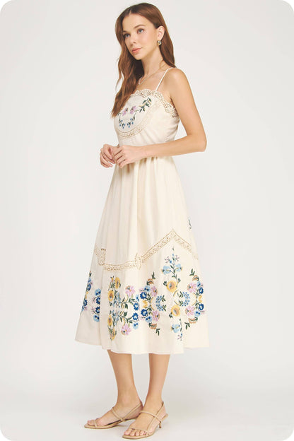 Embroidered Floral Lace Detail Midi Dress