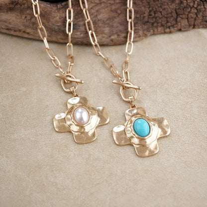 PennyLine Inc. Sunlit Cross – Hammered Cabochon Necklace