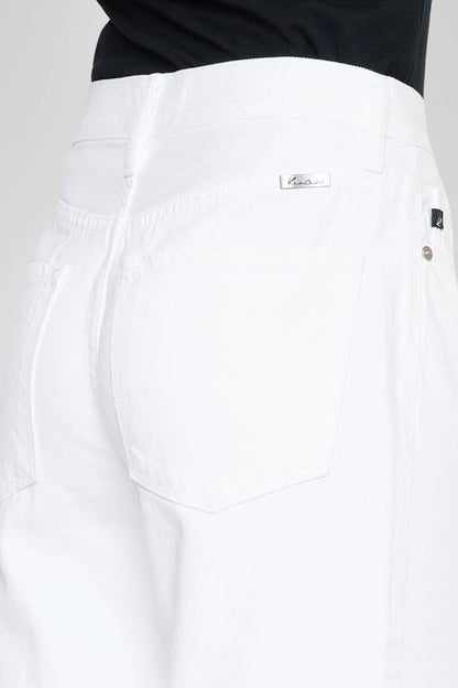 KanCan Mara Ultra High Rise 90s Wide Jeans – Rigid Pleated Fit