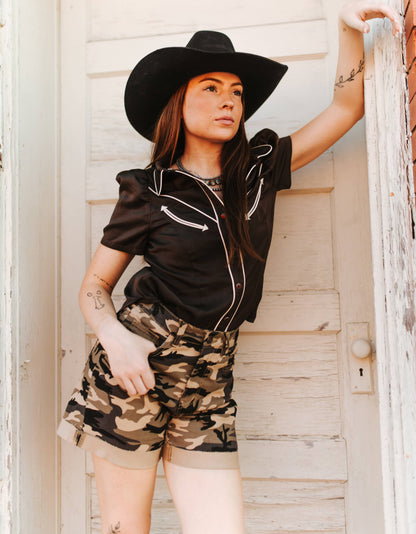 Espresso Satin Pearl Snap Puff Sleeve Top