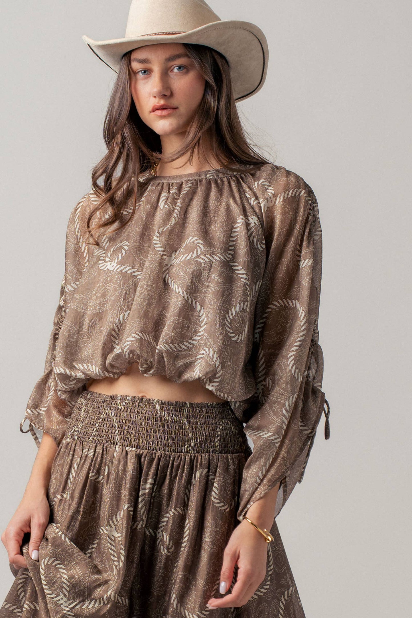 Rope Print Ruched Sleeve Blouse & Smocked Waist Skirt Set
