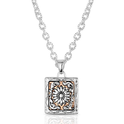 Montana Silversmith Ranch House Floral Necklace