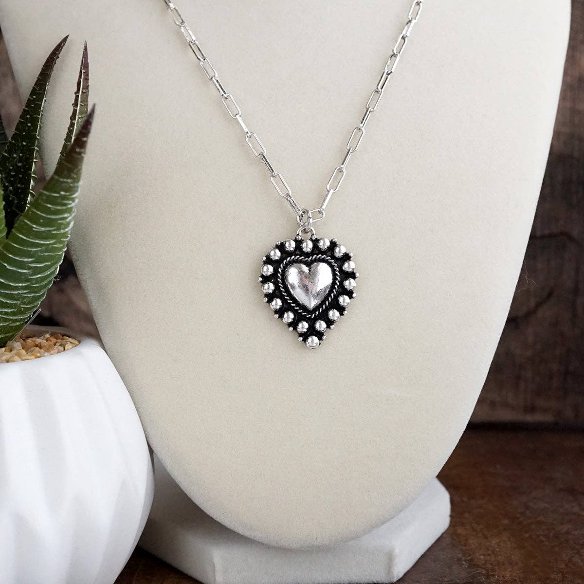 PennyLine Inc. Silver Heartland – Western Puffy Heart Pendant Necklace